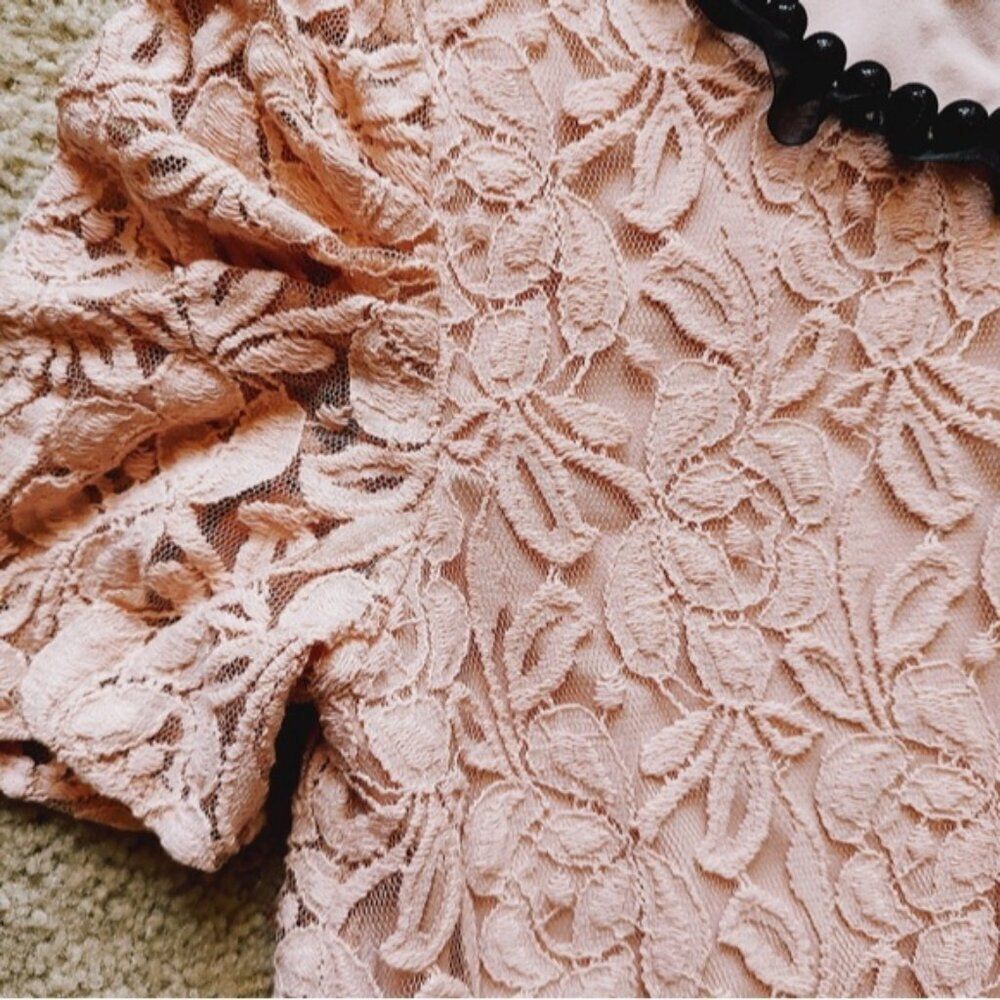 Vintage Y2K Forever 21 rose lace swing dress with beads size XS - Picture 6 of 7